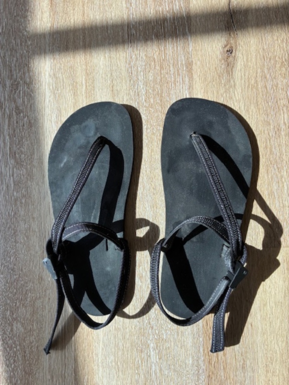 Earth Runner Primal Sandals W8.5 M6.5